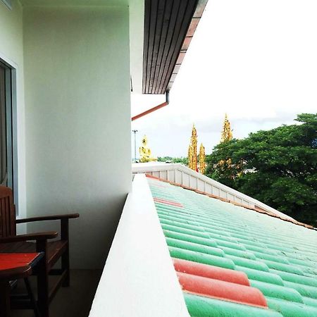 Отель Buakham Rim Khong บัวคำริมโขง Чиангсен Экстерьер фото