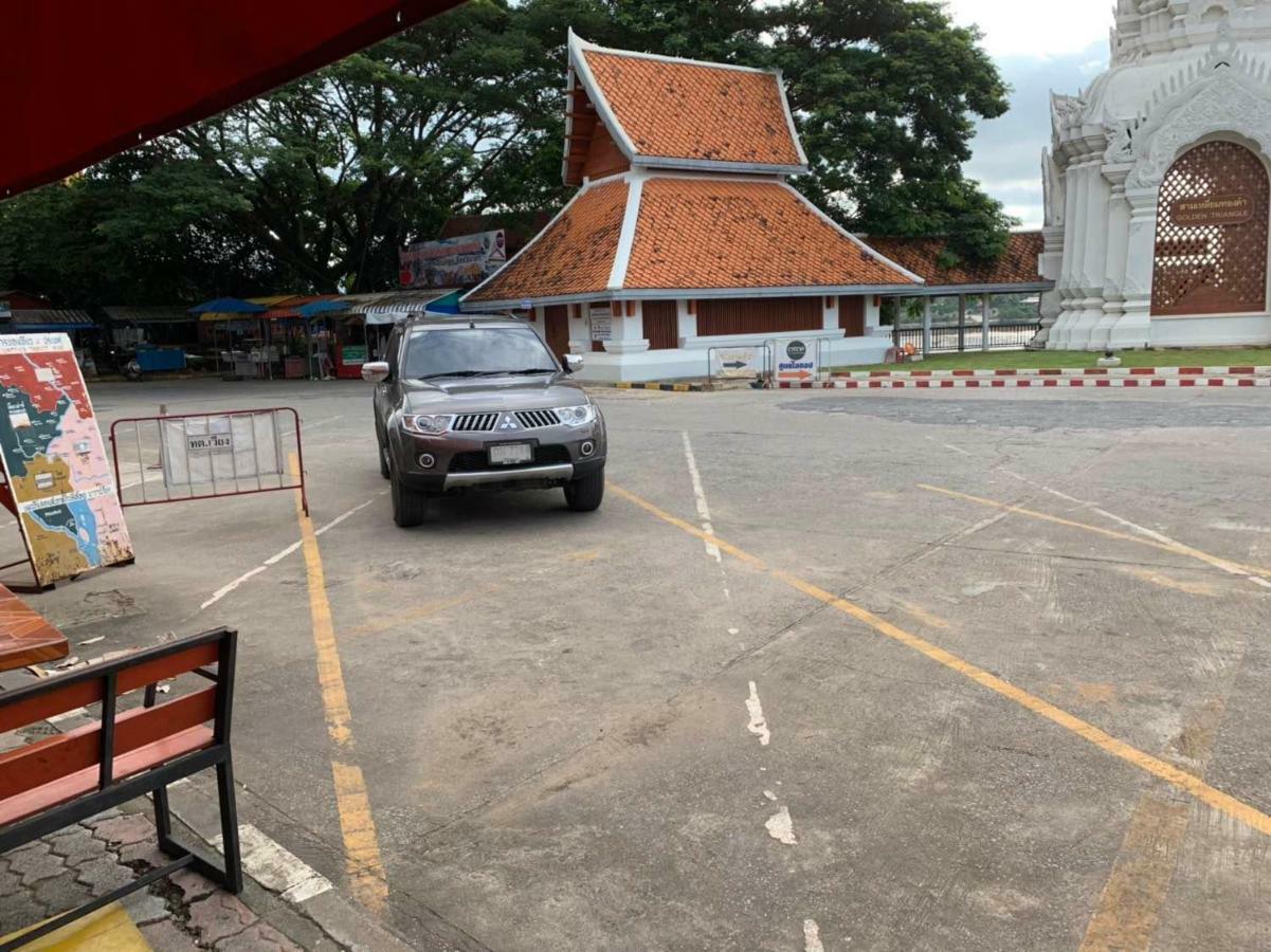 Отель Buakham Rim Khong บัวคำริมโขง Чиангсен Экстерьер фото